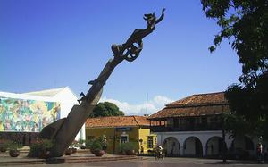 Valledupar, conocida tambi�n como la Ciudad de los Santos Reyes del Valle de Upar � Valle del Cacique Upar, es una ciudad Colombiana, capital del departamento del Cesar. es uno de los principales epicentros musicales, culturales y folcl�ricos de Colombia 