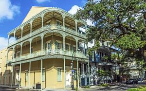 Edificio t�pico en el Barrio franc�s