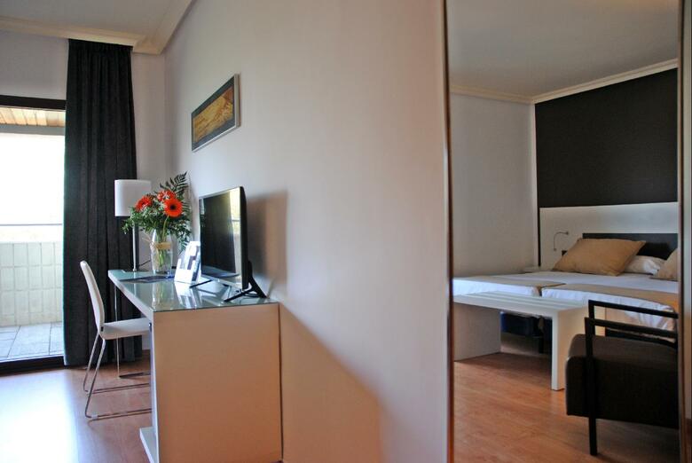 Sercotel Gran Hotel Zurbar�n