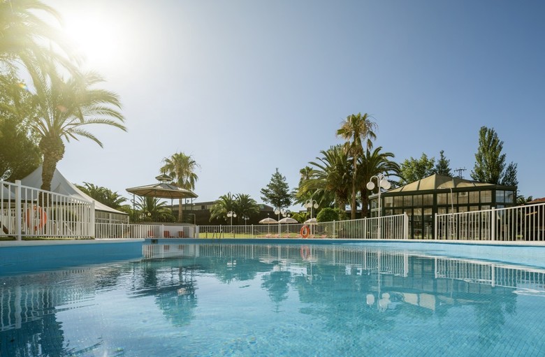 Hotel Ilunion Las Lomas M�rida