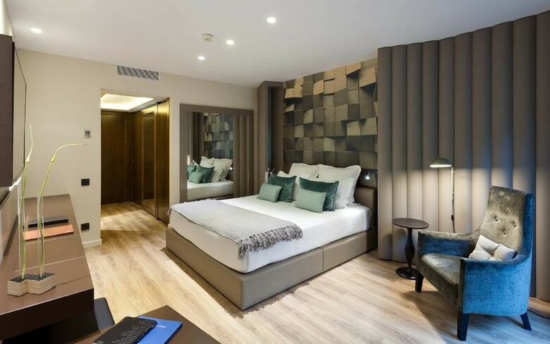 Hotel Condes De Barcelona