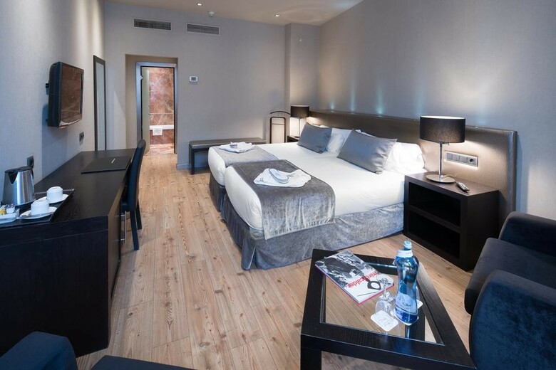 Hotel Catalonia Portal De L��ngel