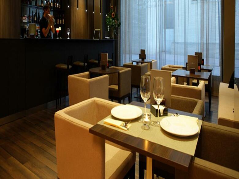 Hotel Husa Barcelona Mar