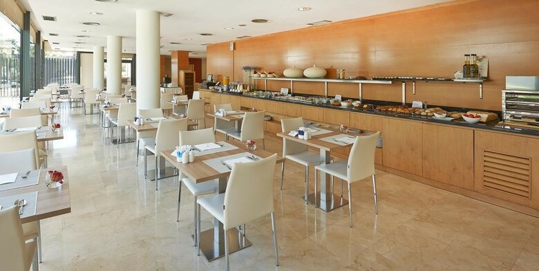 Hotel Catalonia Barcelona Beach