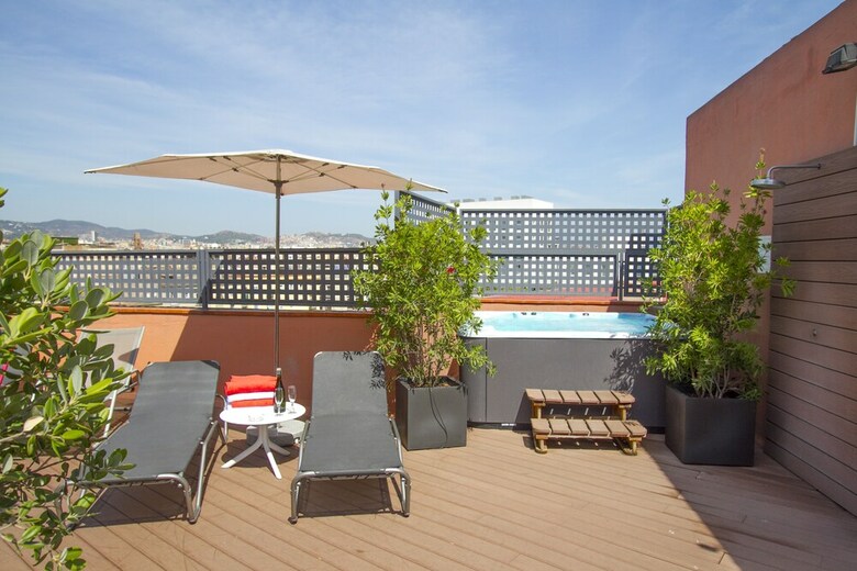 Hotel Dwo Garbi Millenni