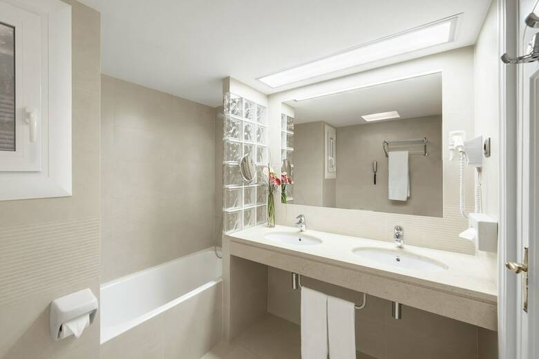 Hotel Col�n