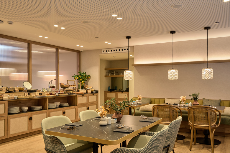 Hotel Catalonia Mikado