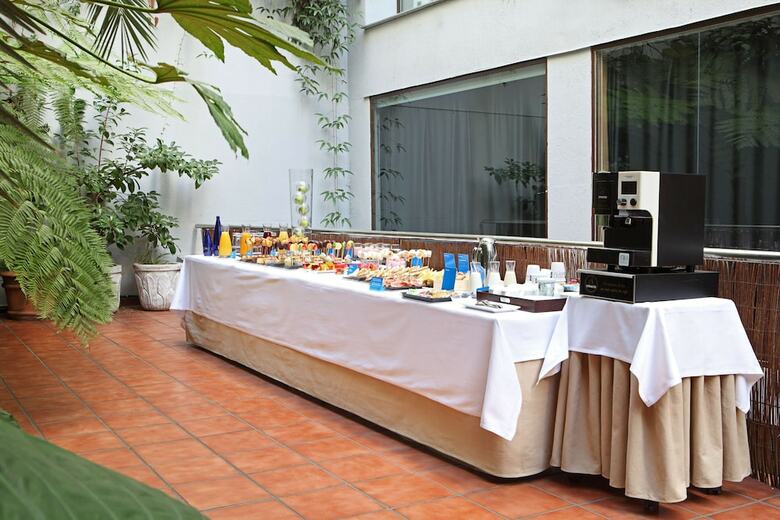 Hotel NH Madrid Pr�ncipe De Vergara