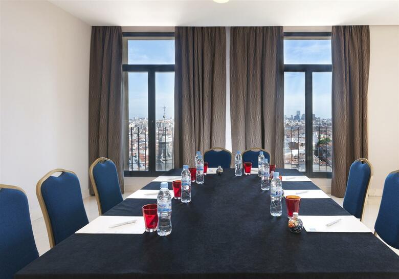 TRYP Madrid Cibeles Hotel