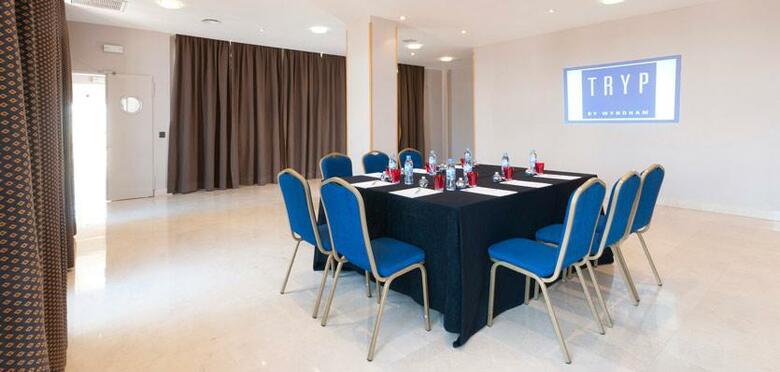 TRYP Madrid Cibeles Hotel