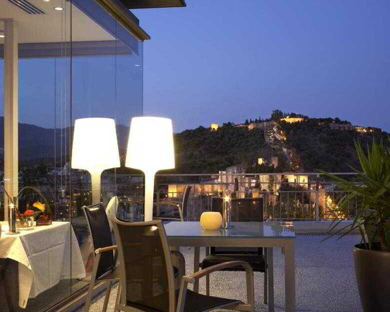 AC Hotel M�laga Palacio By Marriott