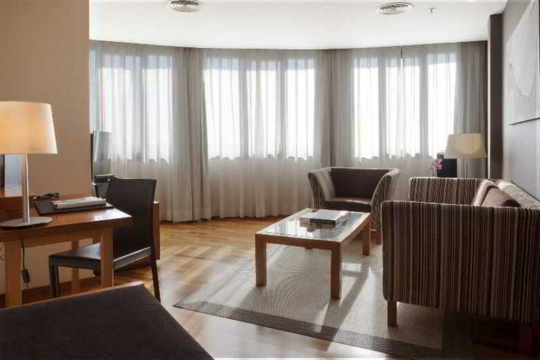 AC Hotel M�laga Palacio By Marriott
