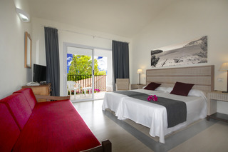Hotel Fergus Club Europa