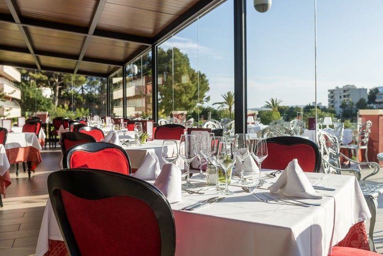 Salles Marina Portals Hotel
