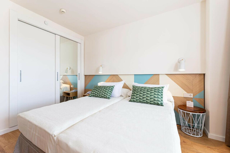 Hotel Js Portocolom Suites