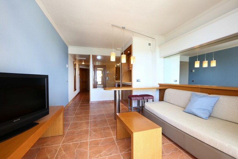 Hotel Iberostar Jard�n Del Sol Suites - Adults Only