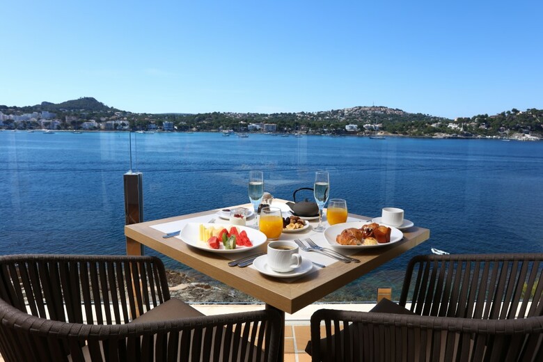 Hotel Iberostar Jard�n Del Sol Suites - Adults Only