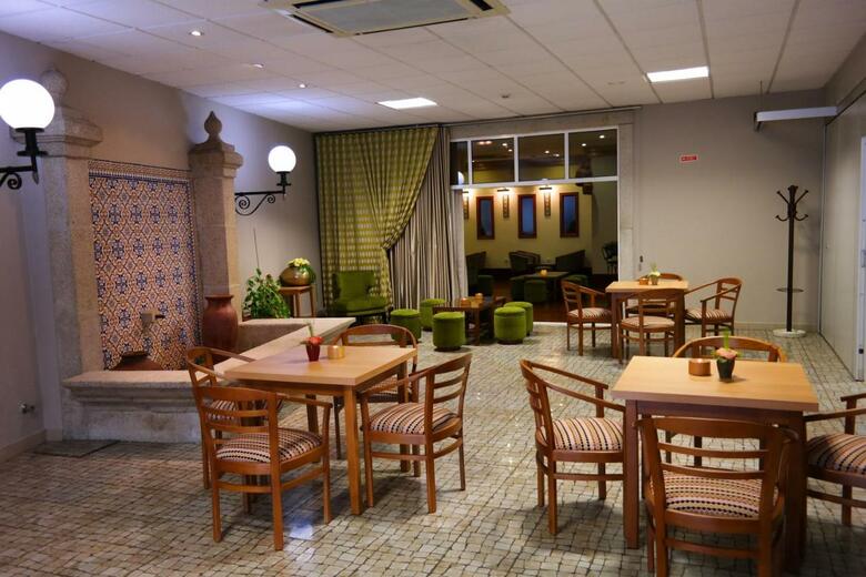 Hotel Rainha D. Amelia, Arts & Leisure