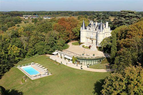 Hotel Domaine De La Tortiniere