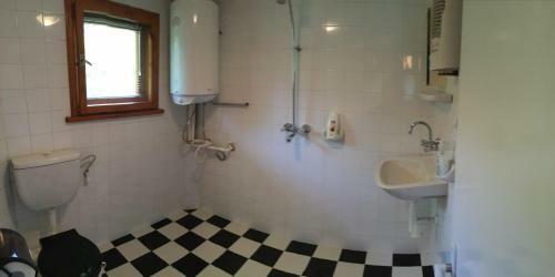 Hostal Guestrooms Sekvoia