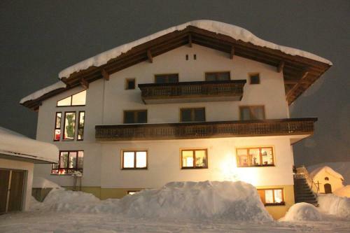 Hostal Haus Alpina