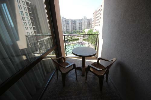 Menada Apartments In Royal Beach