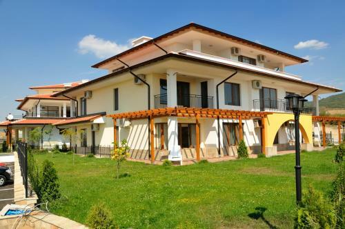 Arkite Holiday Apartments