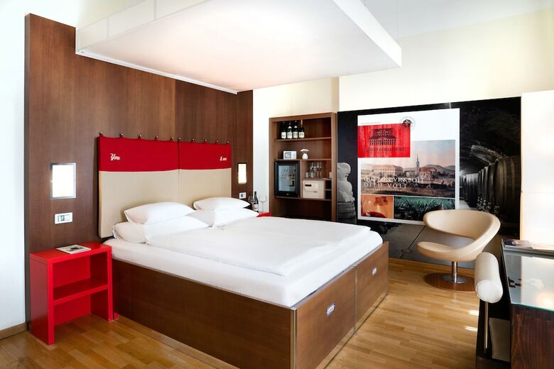 Hotel Rathaus - Wein & Design