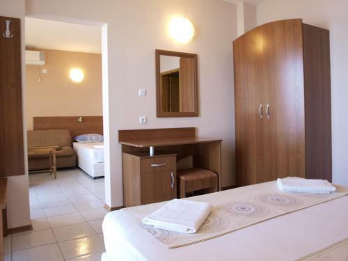 Hostal Guestrooms Maria Antoaneta