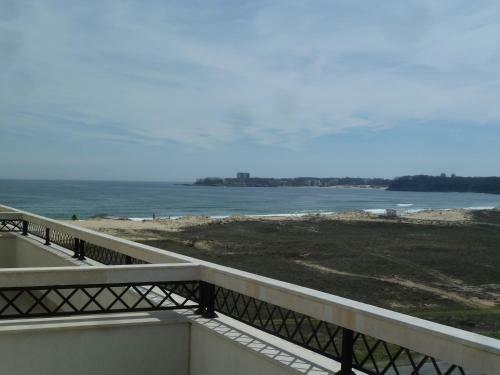 Golden Dunes Primorsko Apartments
