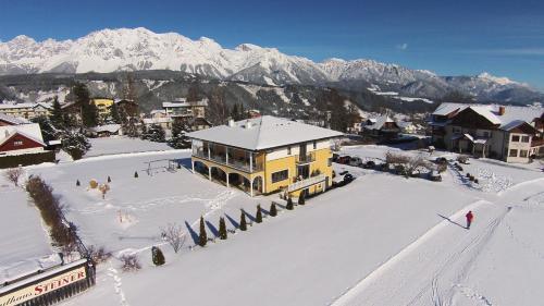Hostal Villa Castelli