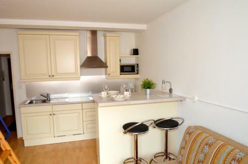 Low Budget Studio Leif By Apartments Ged