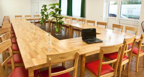 Winrooms Seminar Hotel & Apartments