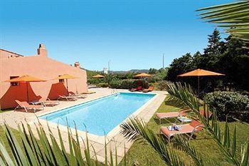 Hotel La Vierge Noire