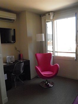 Hotel Bliss