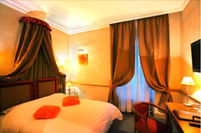 Hotel Ch�teau Des Comtes De Challes