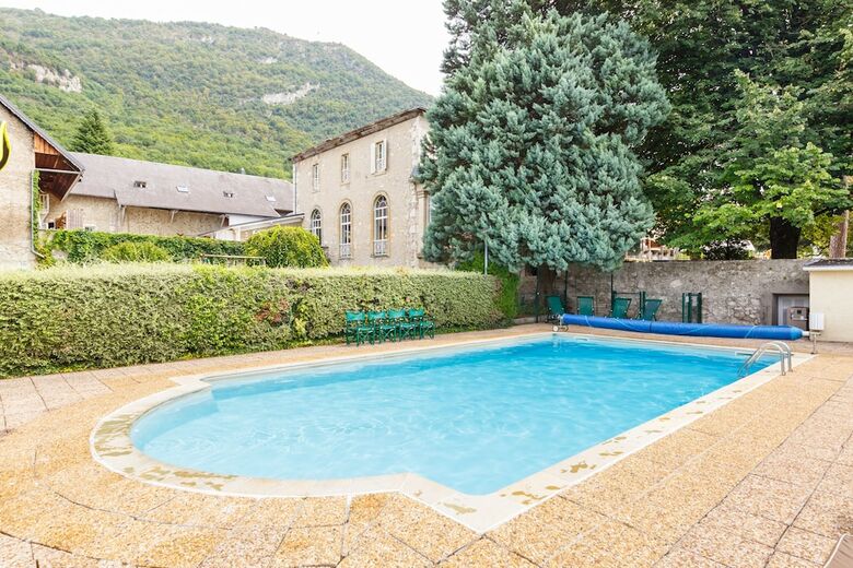 Hotel Ch�teau Des Comtes De Challes