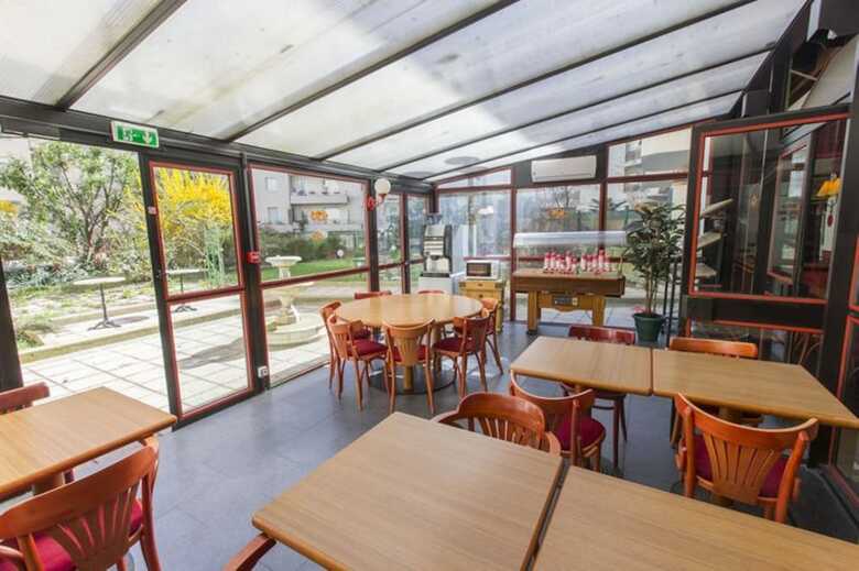 Hotel Hipotel Paris Hippodrome