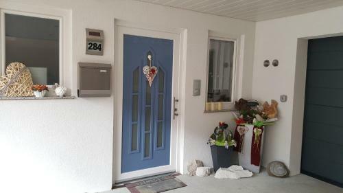 Apart Elke