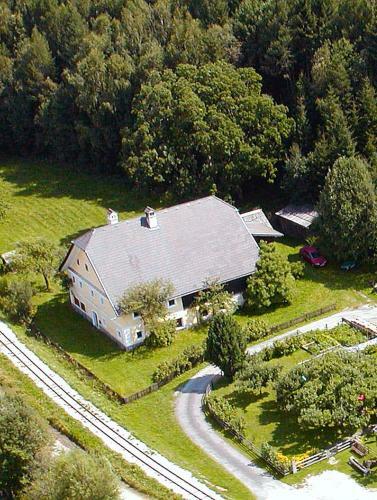 Alter Wirt First Floor Apartment