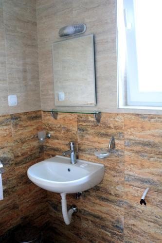 Hostal Guest House Marina Livada