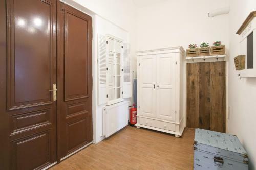 Vintage Apartments Sch�nbrunn