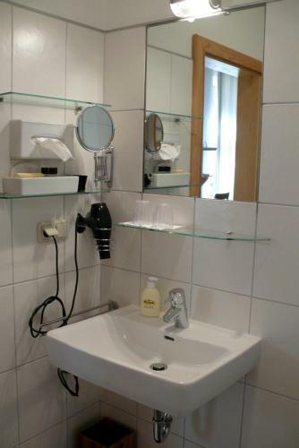 Hotel Schreiners Essen Und Wohnen