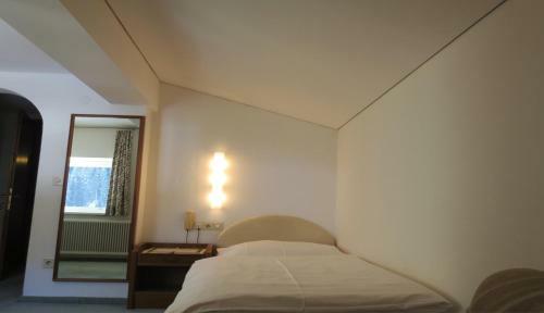 Bed & Breakfast Pension Churlis