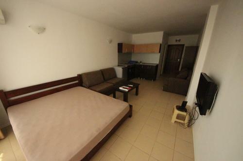 Menada Global Ville Apartments