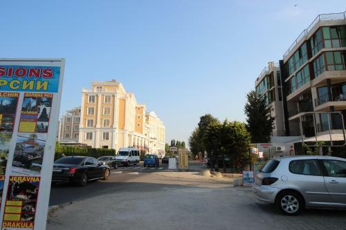 Menada Global Ville Apartments