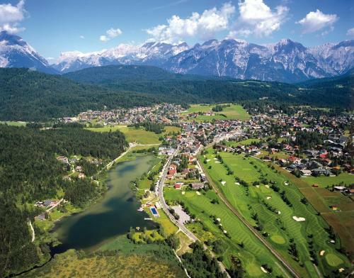 Hostal Haus Stefanie - Adults Only
