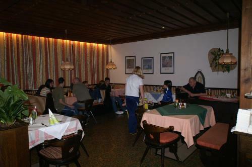 Posada Gasthof Zur Post
