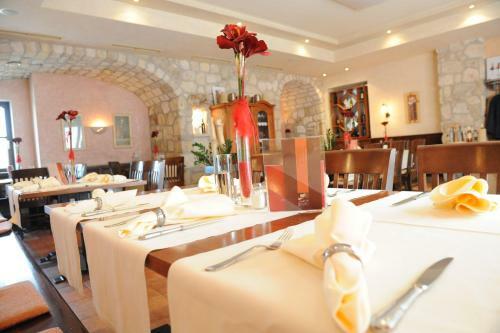 Posada Hotel & Restaurant Braunstein - Pauli�s Stuben