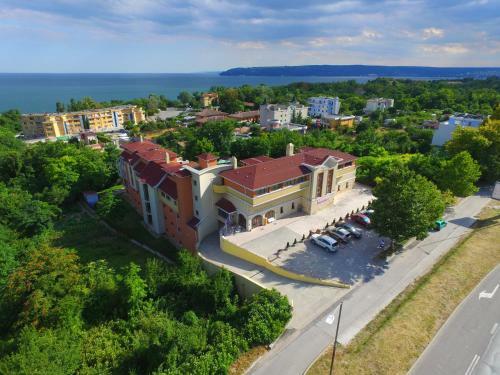 Varna Inn Sea Park Apartments